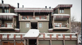 Park City Ski in Ski Out in Old Town Walk To Main St Park City